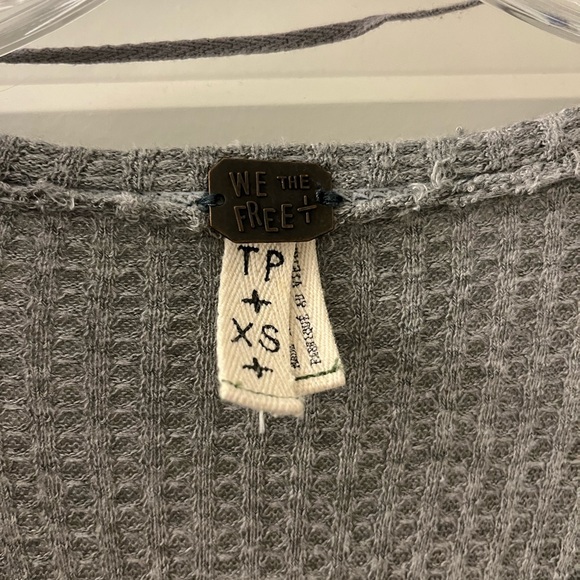 Free People Aster Henley - Picture 3 of 3